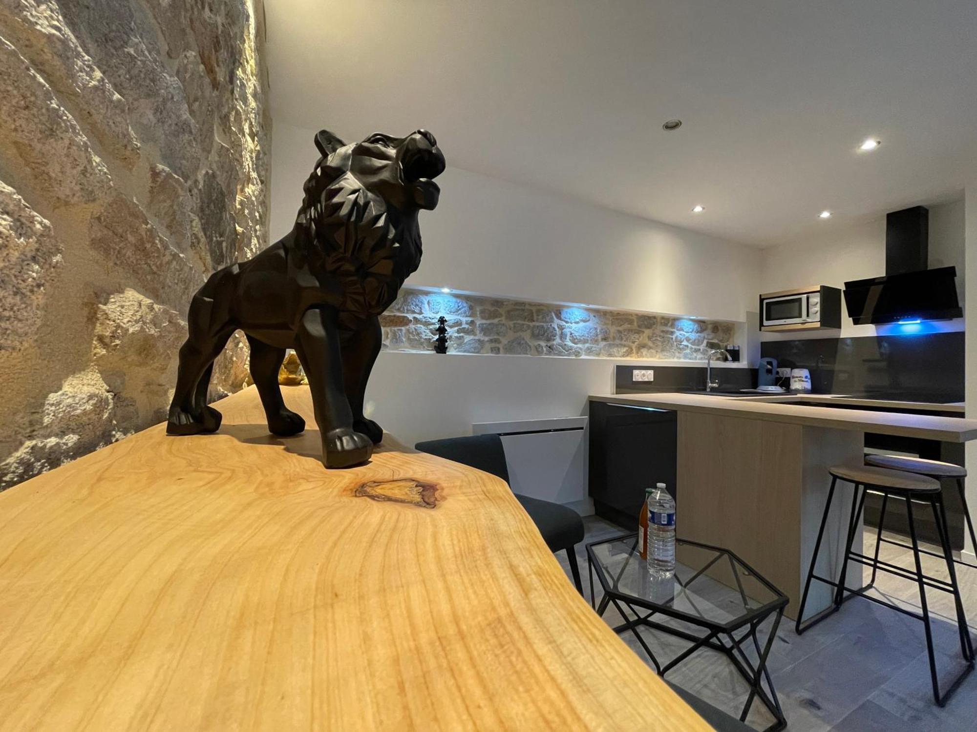 Le Calloch 2D - Studio 4 Etoiles - Quartier Gare - Wifi - Netflix แก็งแปร์ ภายนอก รูปภาพ